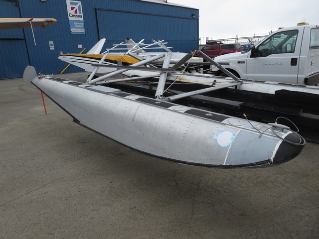 1968 Cessna 172I Factory Float Plane